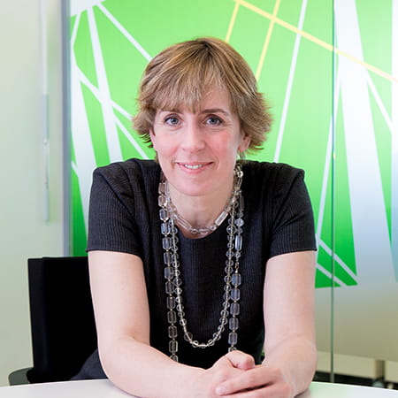 Isabel Dedring