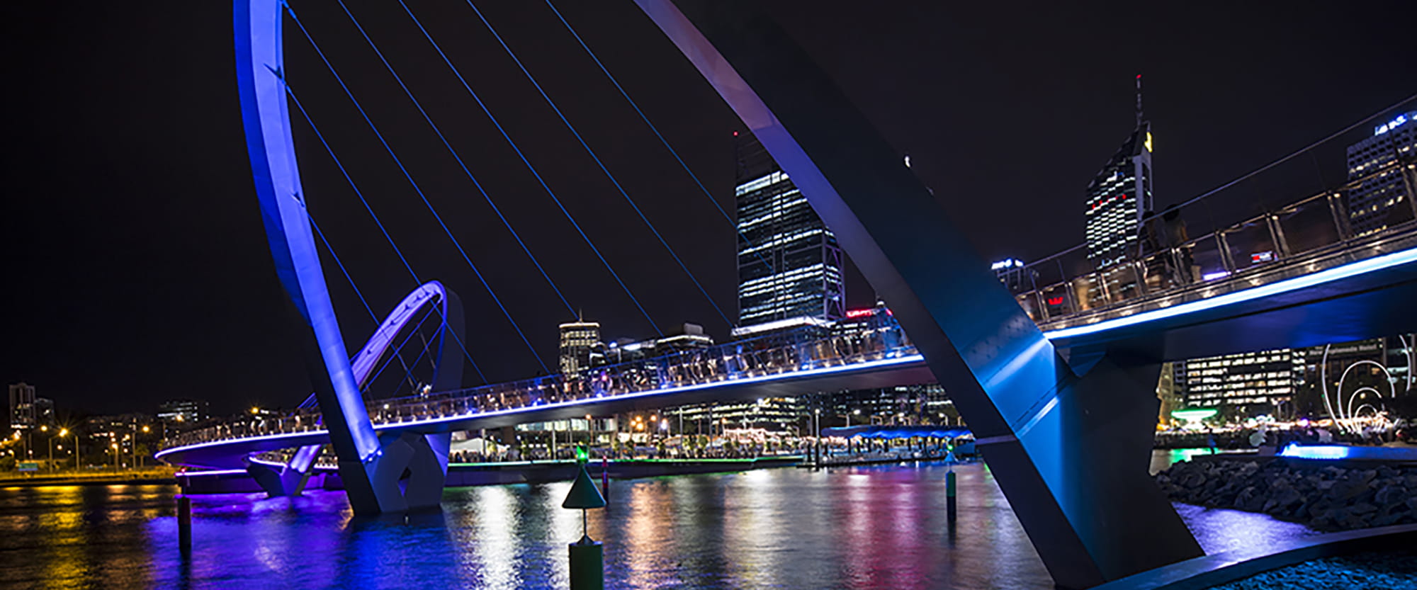 Elizabeth Quay bridge at night time