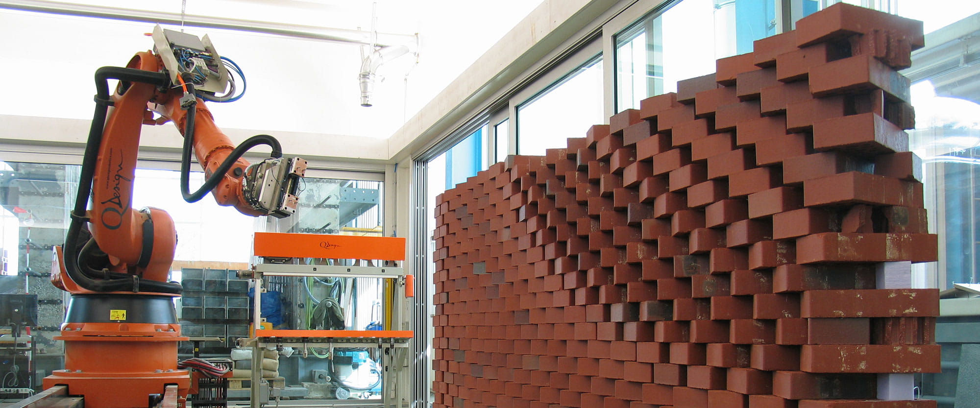 Robot constructing a wall