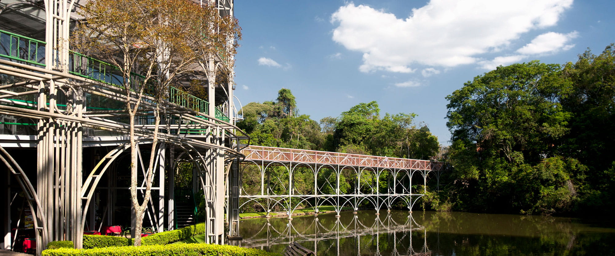 Opera de Arame exterior