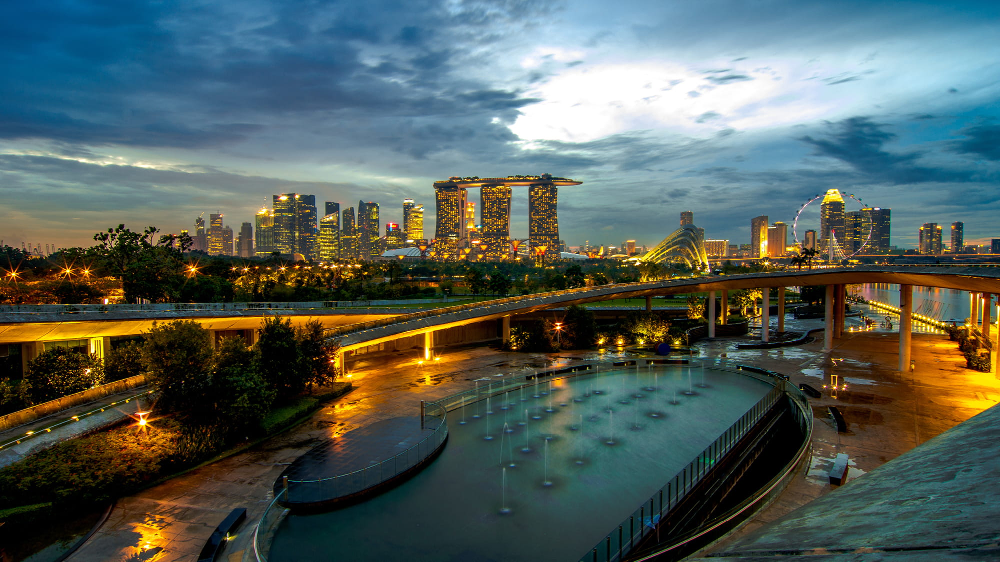 Nighttime photograph of Marina Bay Sands, Singapore skyline