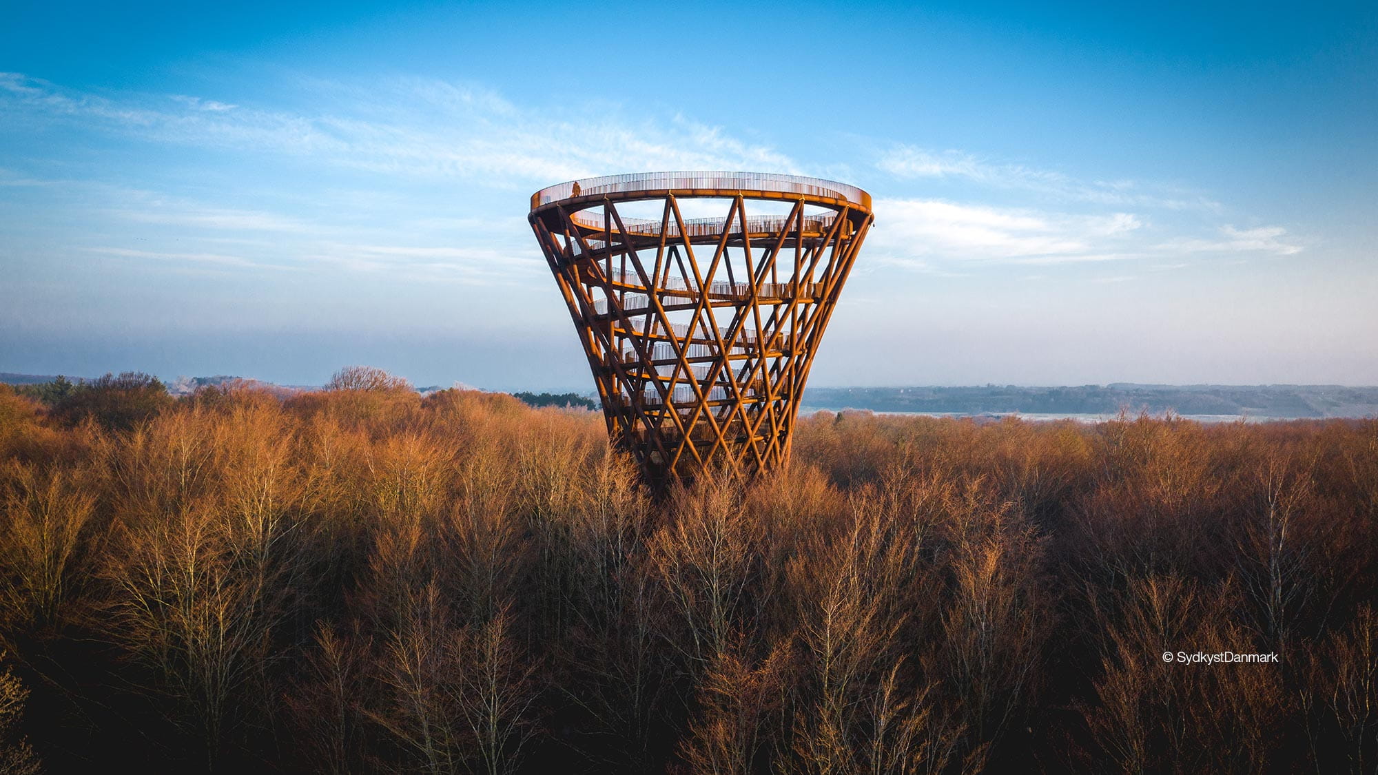 Denmark's Camp Adventure observation tower offering views of the forest of Glissefeld Klosters. ? SydkystDanmark