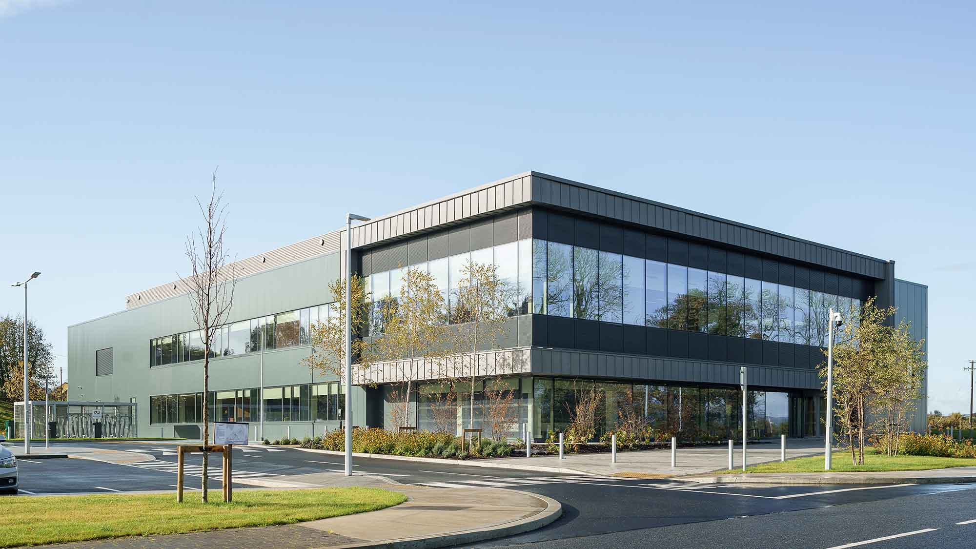 Photograph of Digital Manufacturing Ireland facility from the outside.