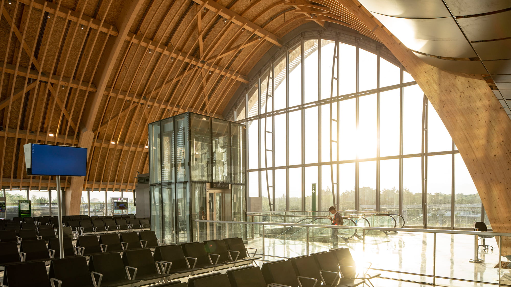 Interior view of Mactan-Cebu International Airport (c)Marcel Lam Photography