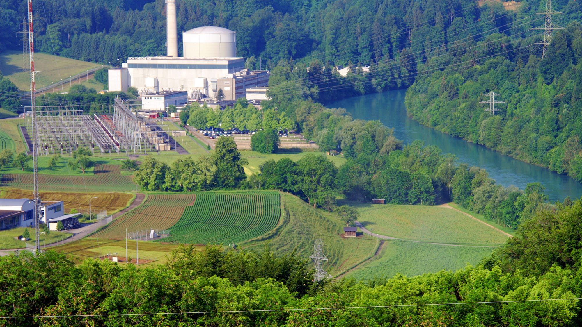 The review of four prospective nuclear power plant sites in the area around the existing Muhleberg KKM-1 nuclear power plant. Image: Arup