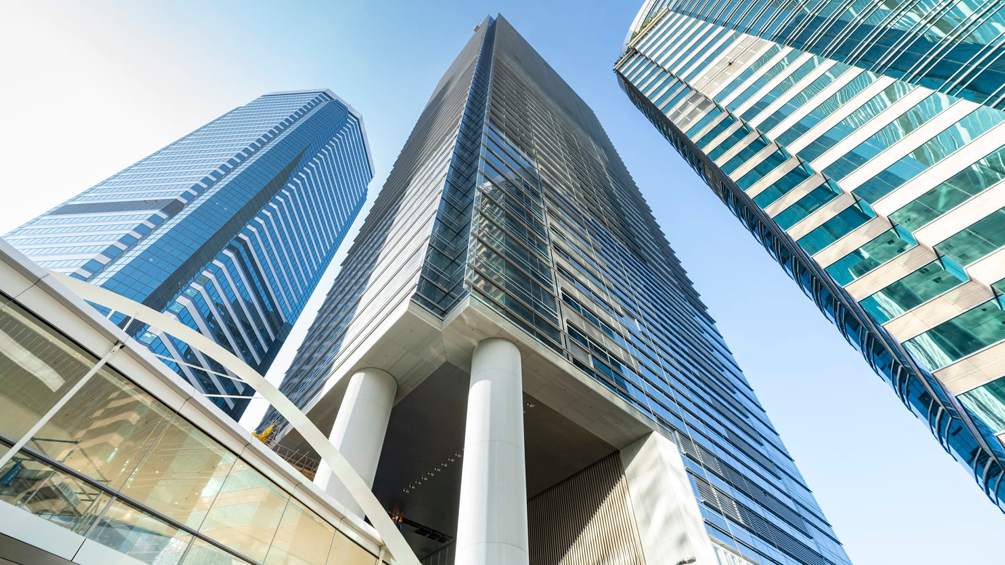 A photograph of One Taikoo Place, a smart building powered by Arup Neuron ? Marcel Lam Photography