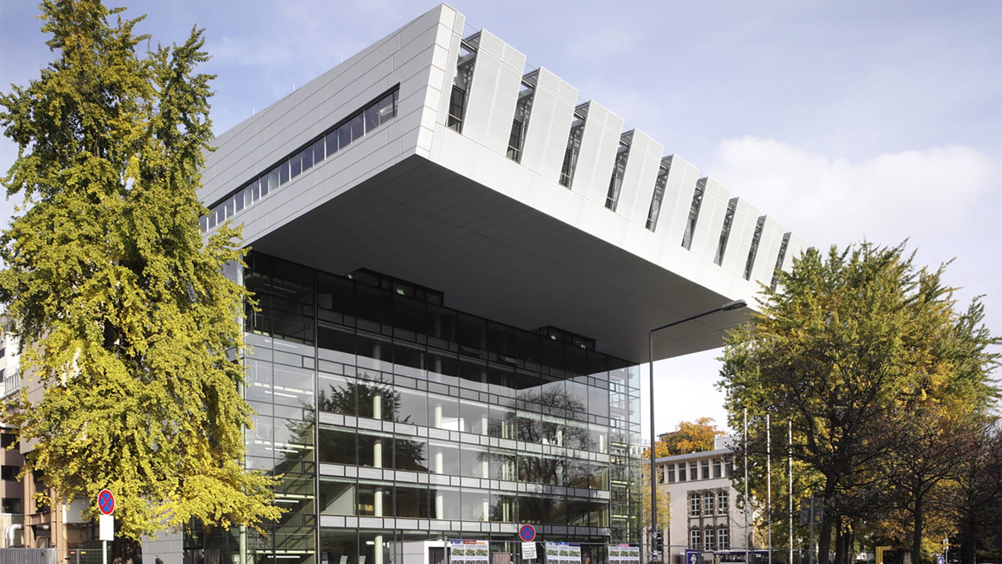 University Service CentreSuper C