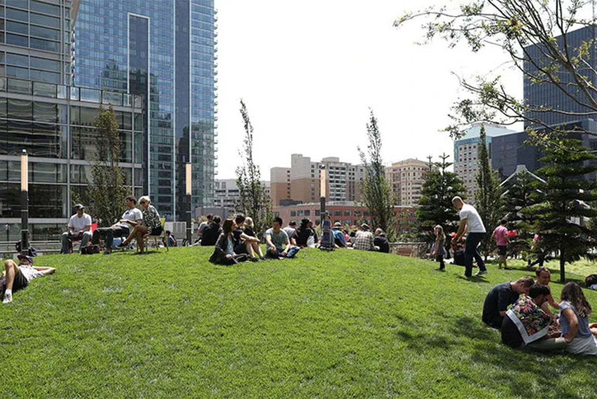 Salesforce Transit campus