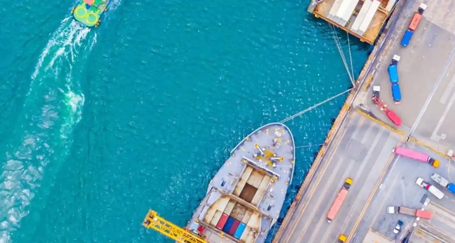 Port energy supply for green shipping corridors