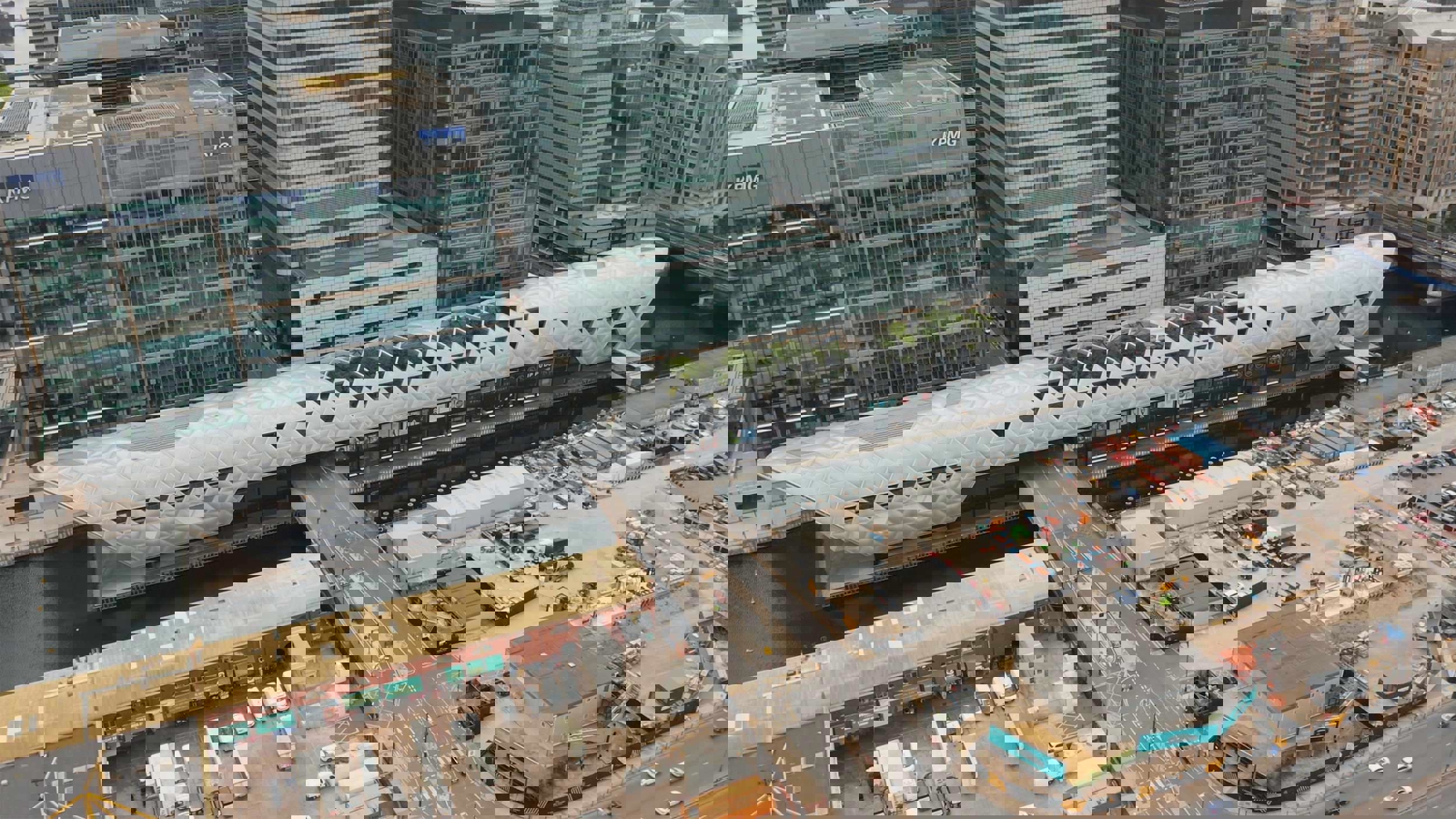 Canary Wharf Elizabeth Line Station seen from above