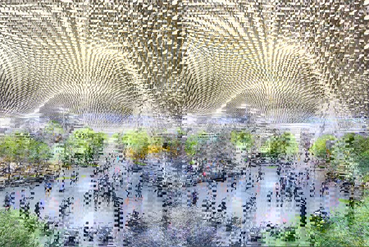 CGI of the internal concourse area