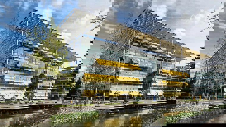 Enjoy Work Chiswick Park